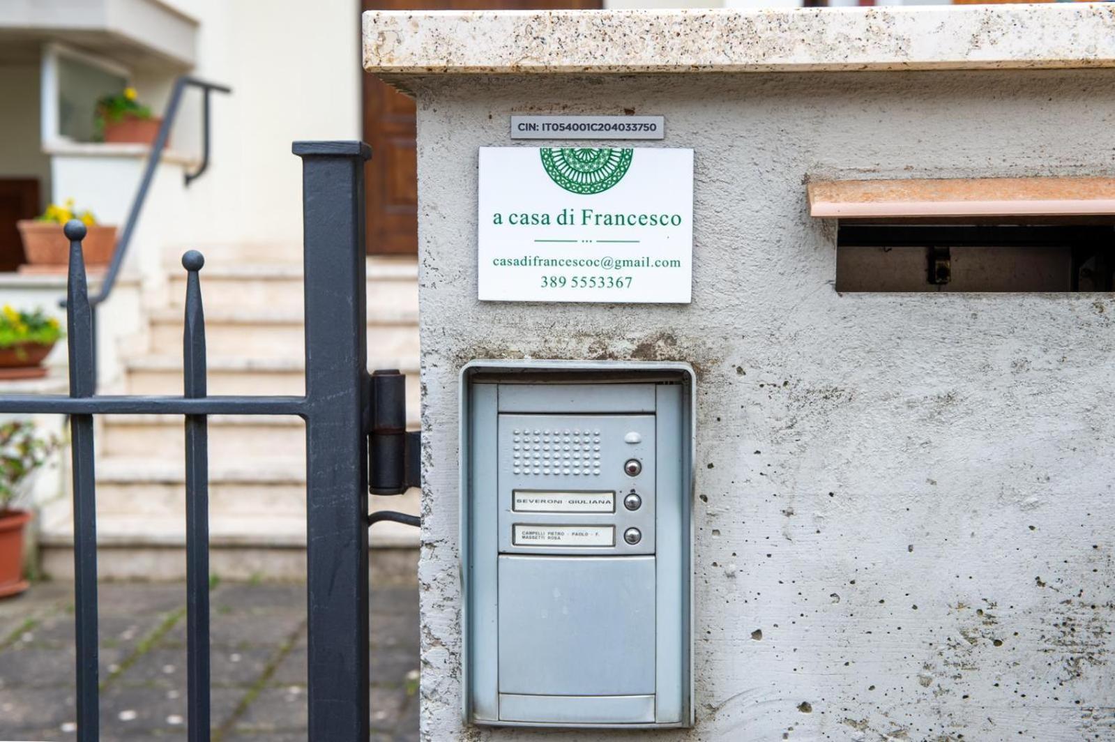 Apartament A Casa Di Francesco Santa Maria Degli Angeli  Zewnętrze zdjęcie
